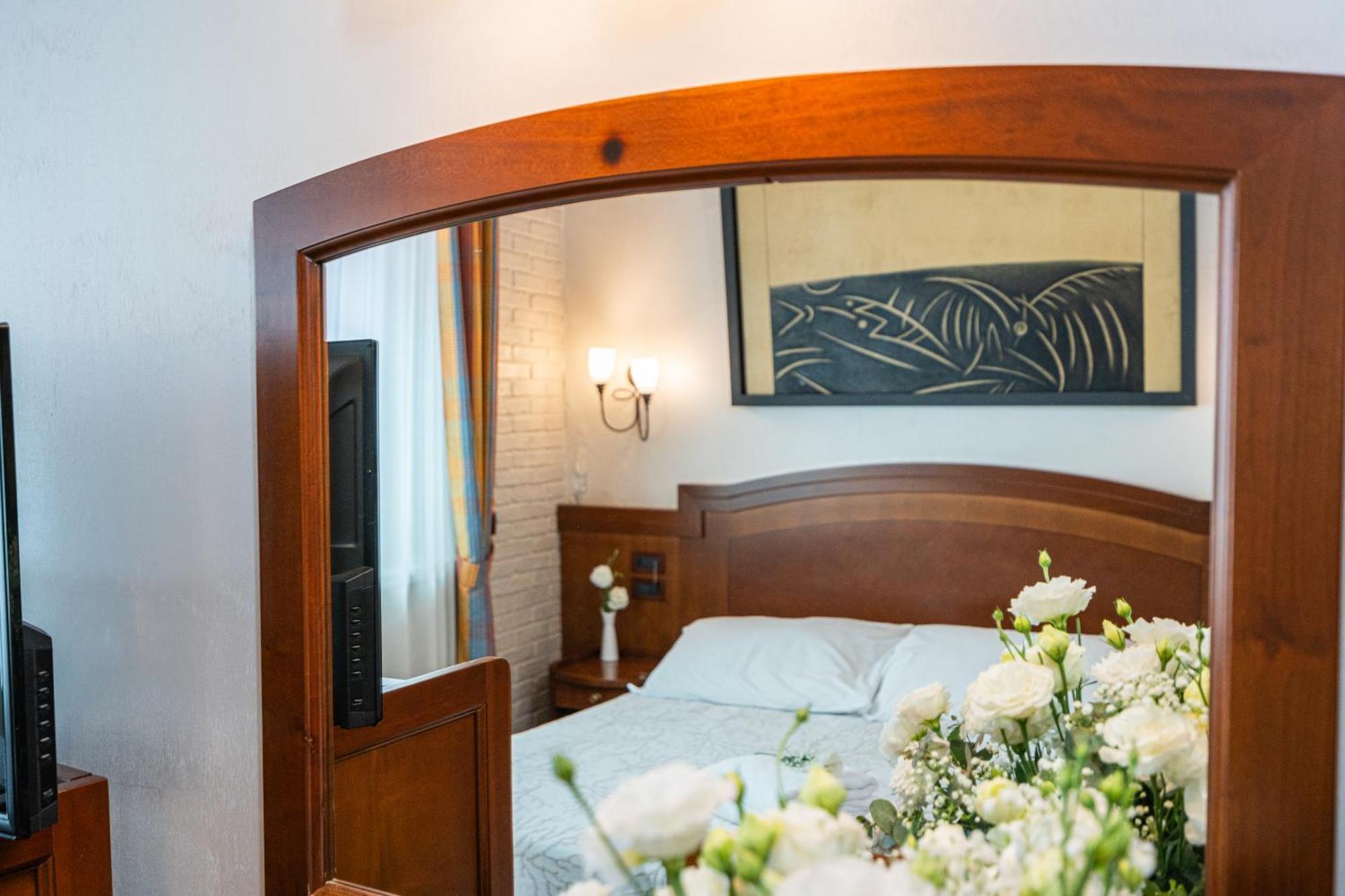 Art Hotel Santa Lucia Termoli Exterior photo