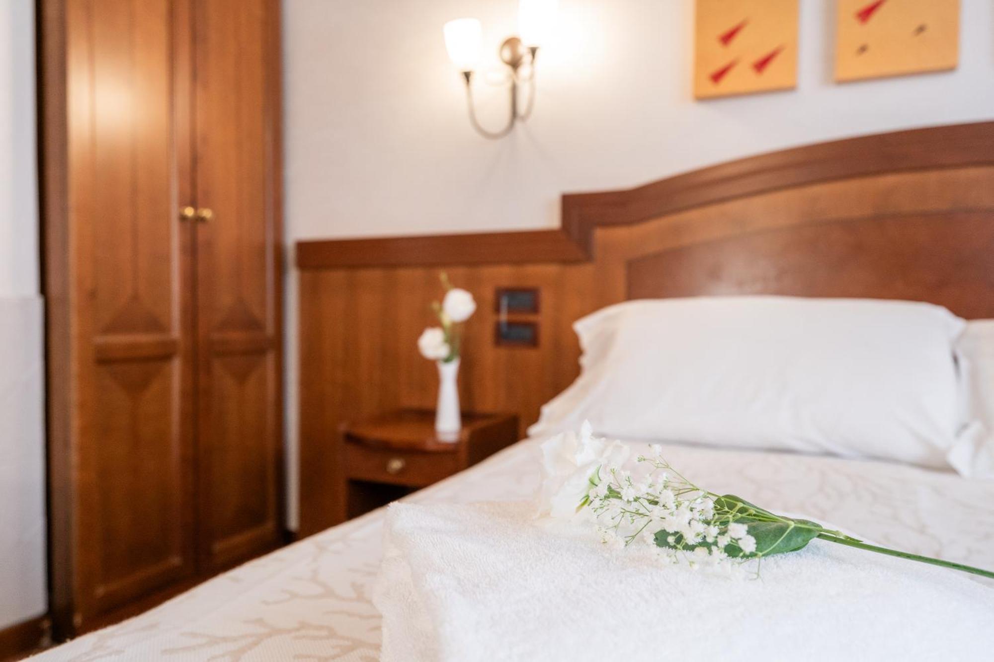 Art Hotel Santa Lucia Termoli Exterior photo