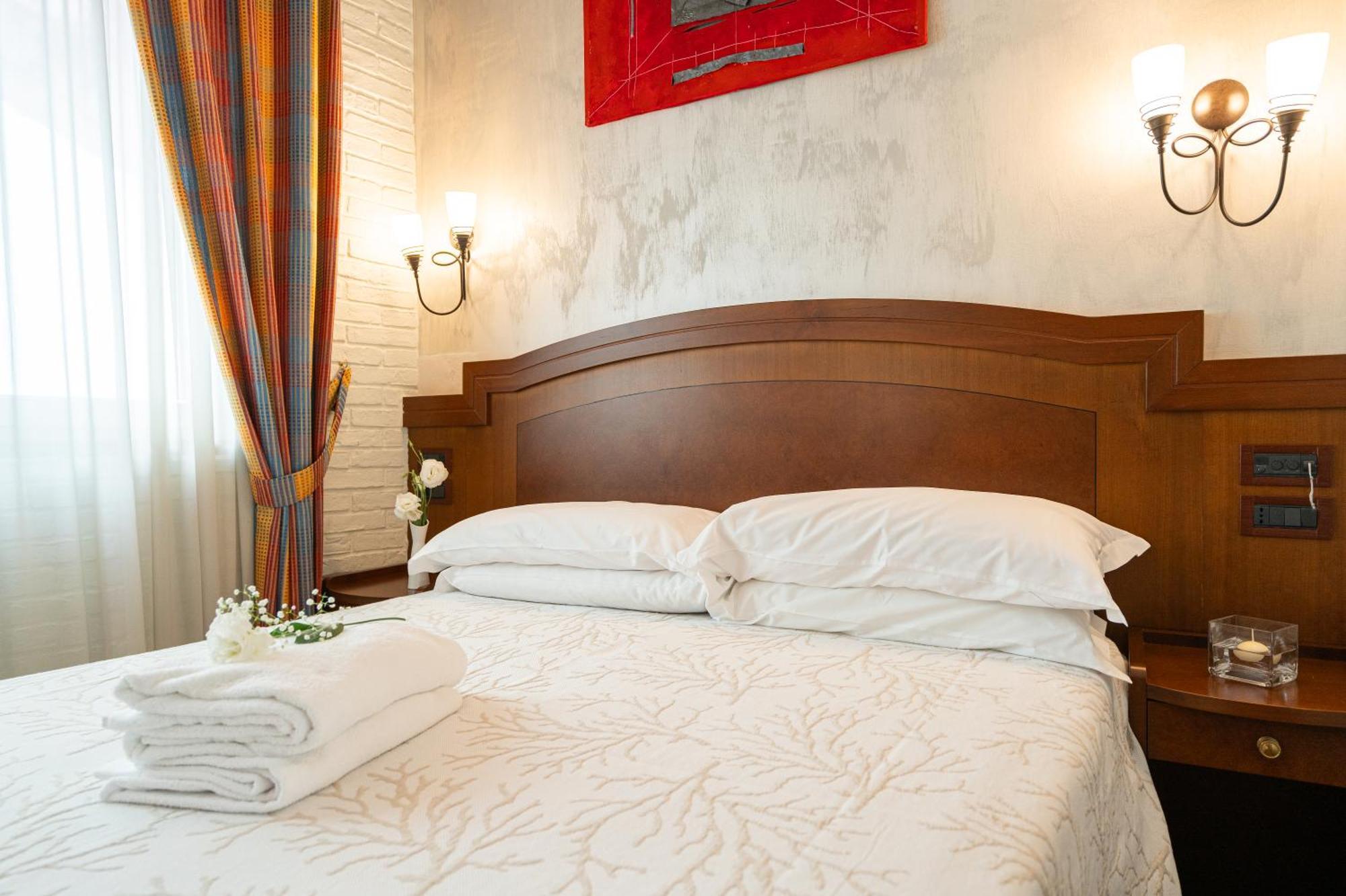 Art Hotel Santa Lucia Termoli Exterior photo