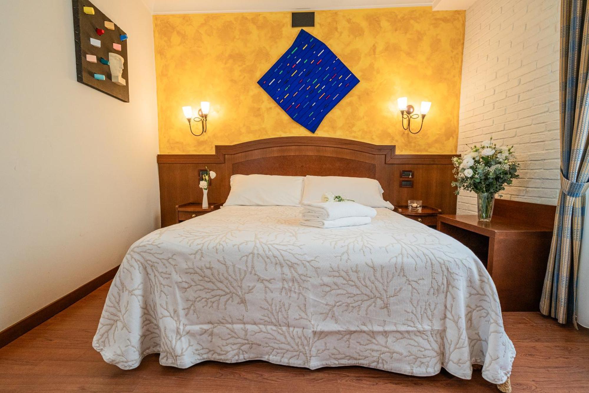 Art Hotel Santa Lucia Termoli Exterior photo