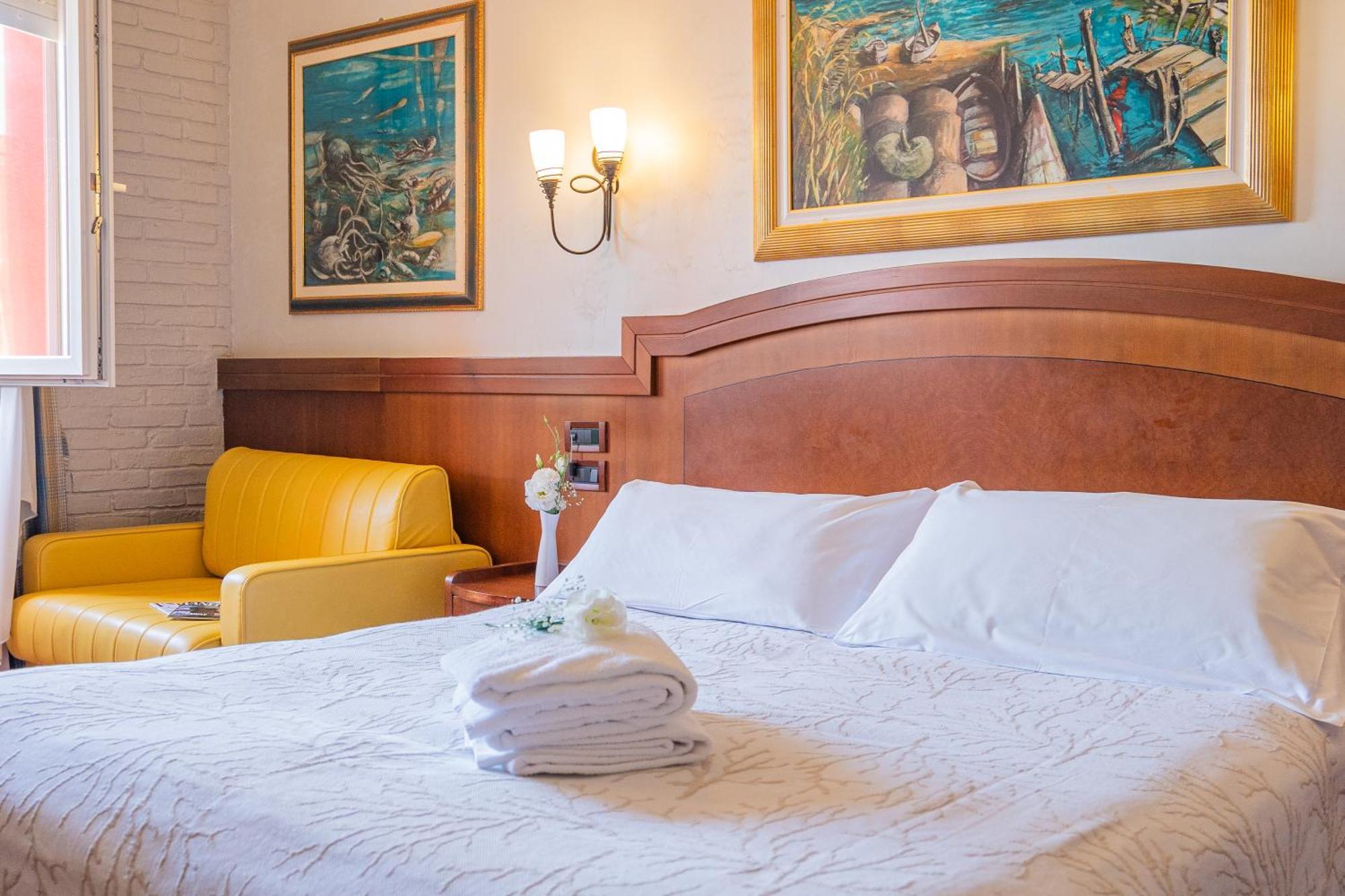 Art Hotel Santa Lucia Termoli Exterior photo