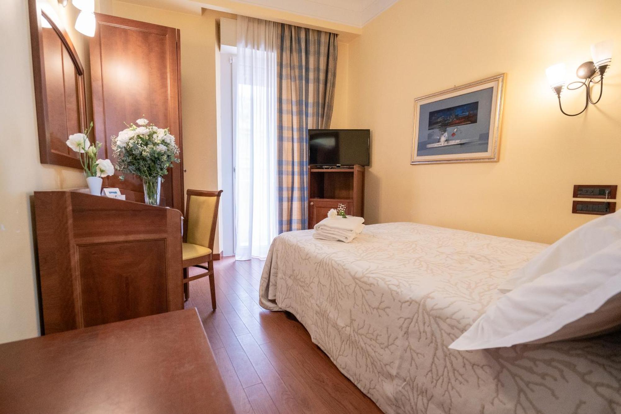 Art Hotel Santa Lucia Termoli Exterior photo
