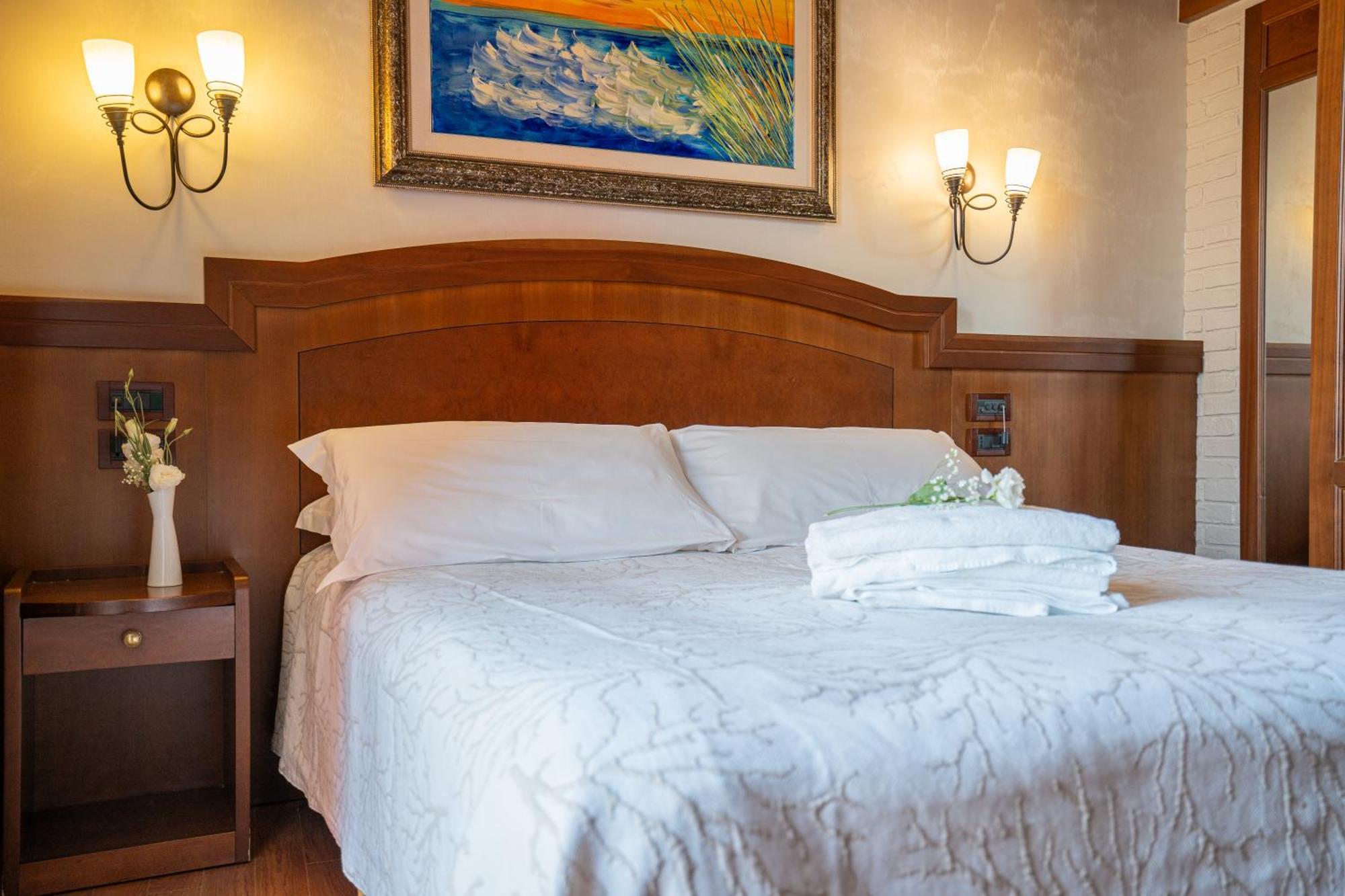 Art Hotel Santa Lucia Termoli Exterior photo