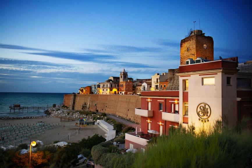 Art Hotel Santa Lucia Termoli Exterior photo